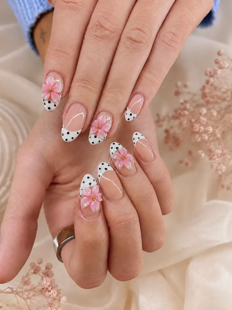 Photo 3 of Luxe Nails by Sophie from its public Google listing